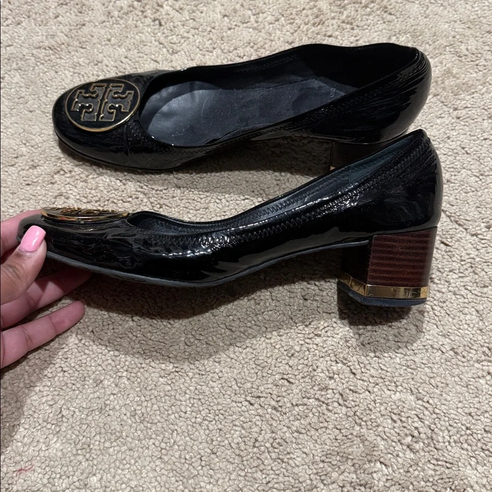 Tory Burch Black Loafers with Gold Emblem - Picture 2 of 2